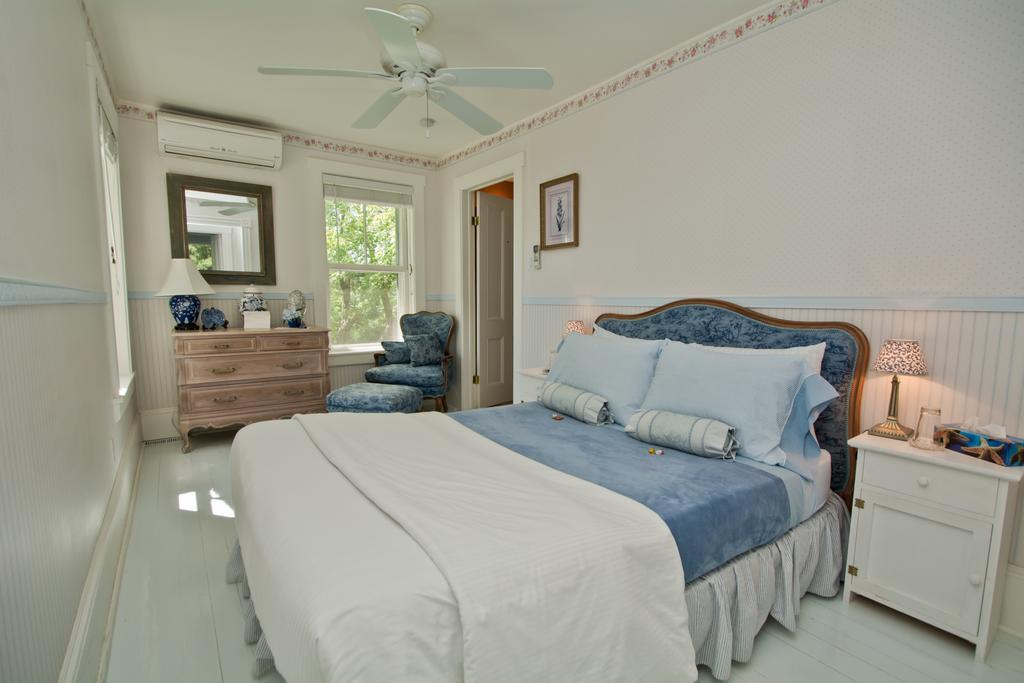 Auberge La Raveaudiere North Hatley Kamer foto